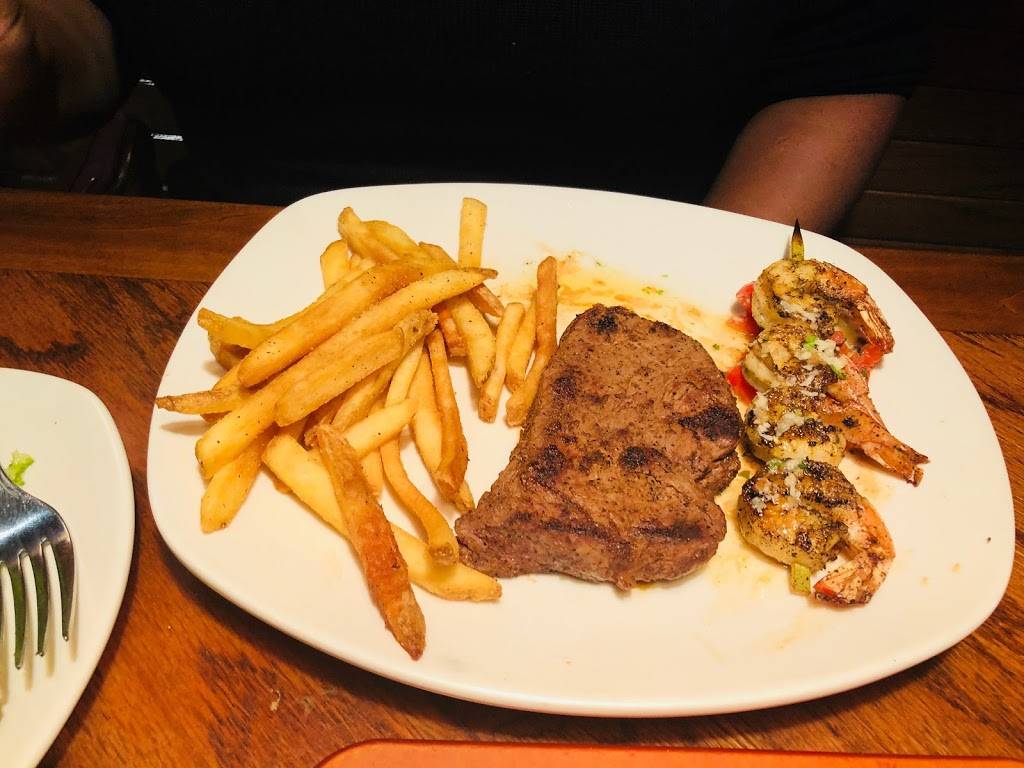 Outback Steakhouse | restaurant | 2825 Geyser Dr, Colorado Springs, CO 80906, USA | 7195278745 OR +1 719-527-8745