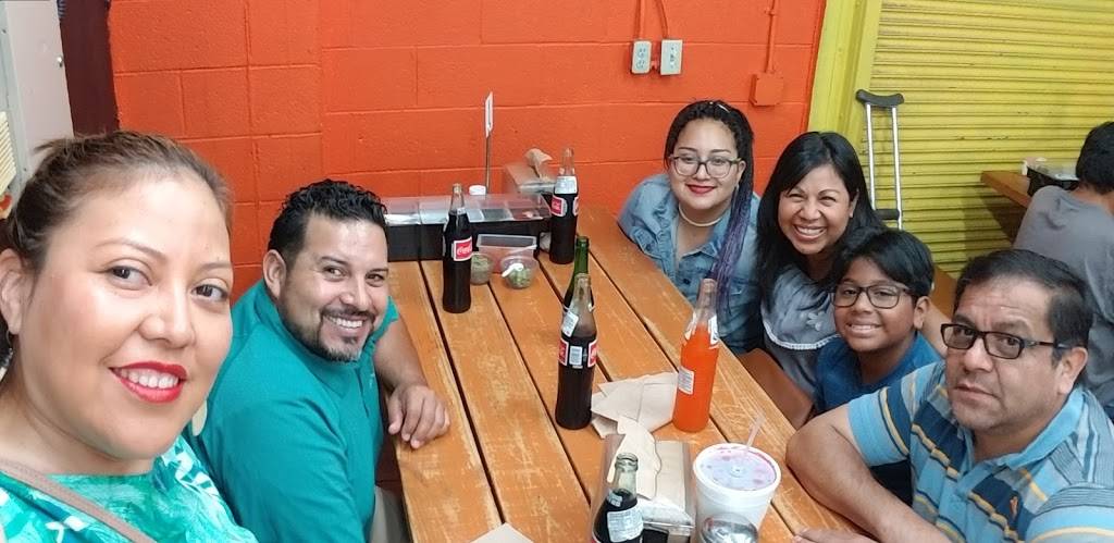 Barbacoa Estilo Hidalgo | restaurant | 6131 Lake June Pl, Dallas, TX 75217, USA | 2146003240 OR +1 214-600-3240