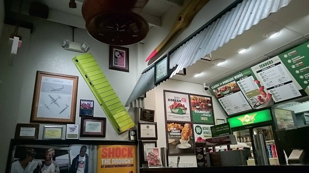 Wingstop | restaurant | 1211 E La Habra Blvd e, La Habra, CA 90631, USA | 5626948000 OR +1 562-694-8000