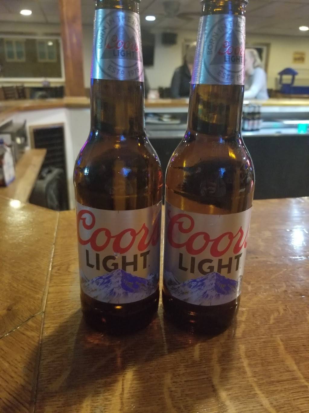 The Blue Top Tap | restaurant | W Commercial St, Lone Tree, IA 52755, USA | 3196295336 OR +1 319-629-5336