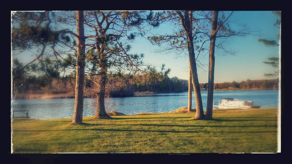 The Rivers Edge Supper Club | restaurant | N4178 WI-180 Trunk, Marinette, WI 54143, USA | 7157357344 OR +1 715-735-7344