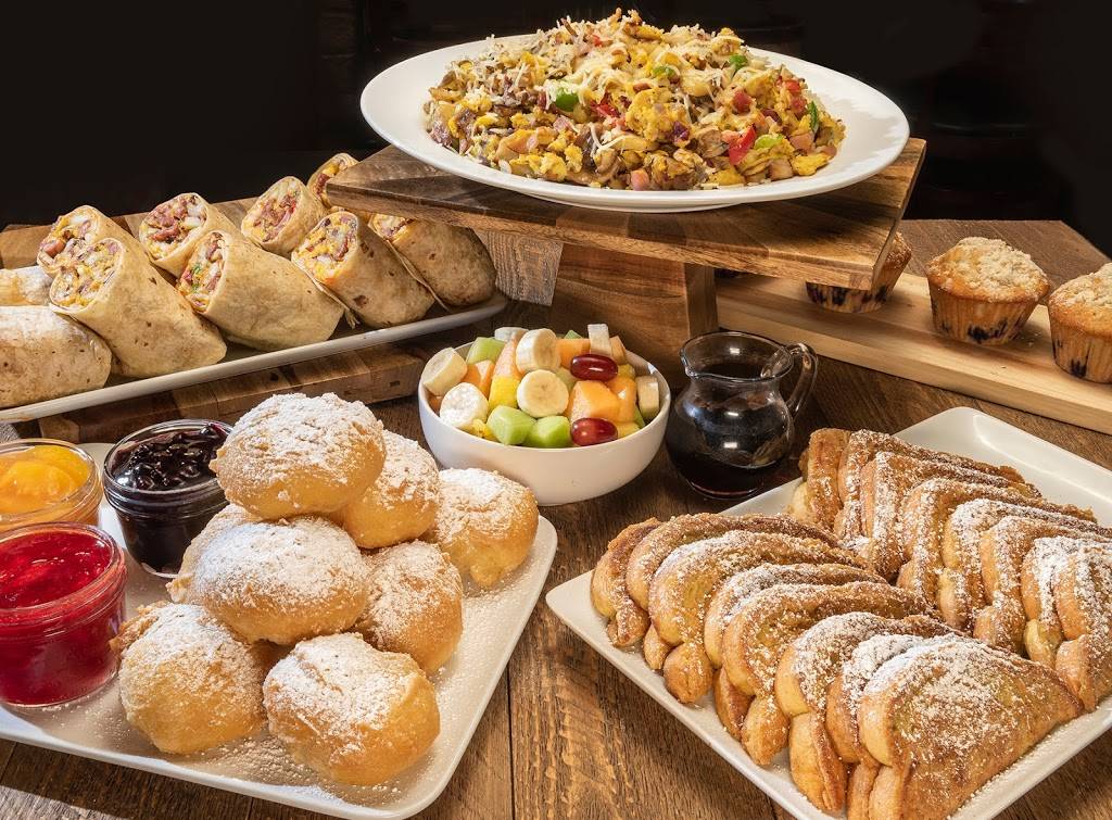 Huckleberrys Breakfast & Lunch | restaurant | 1214 W F St, Oakdale, CA 95361, USA | 2093222219 OR +1 209-322-2219