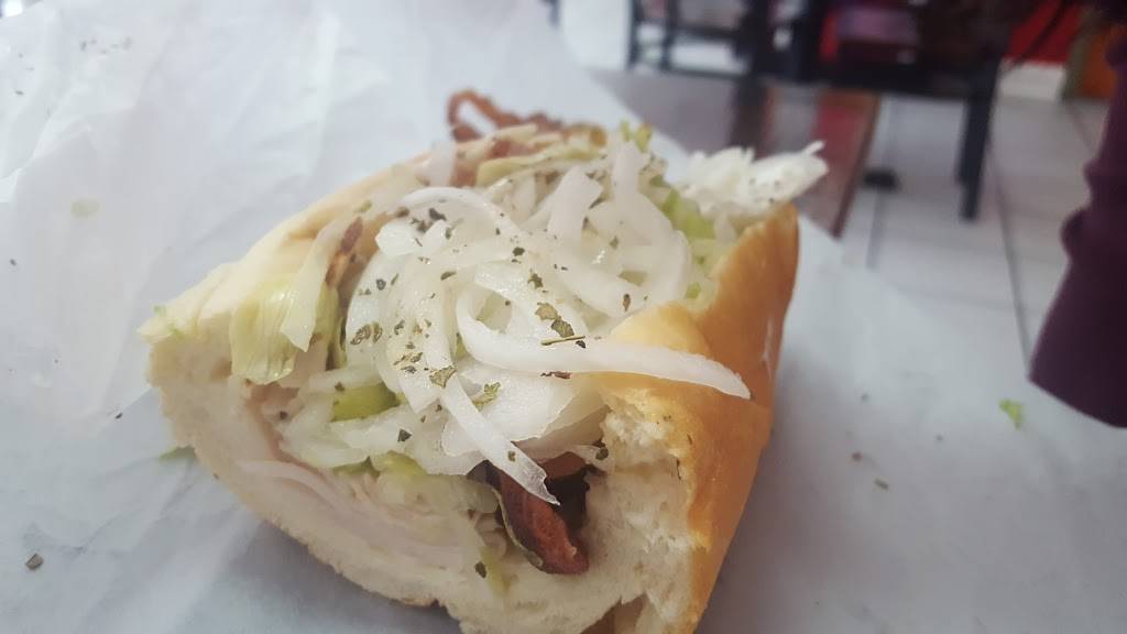 Subrageous Subs FIU | restaurant | 1553 SW 107th Ave, Miami, FL 33174, USA | 3052207332 OR +1 305-220-7332