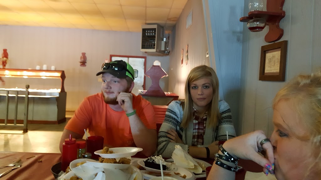 Back Forty Seafood Restaurant | restaurant | 6330 Lake-Norris Rd, Lake, MS 39092, USA | 6017753036 OR +1 601-775-3036