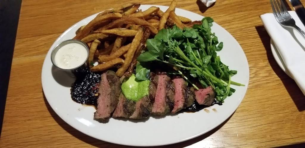 Mussel Bar & Grille | restaurant | 800 N Glebe Rd, Arlington, VA 22203, USA | 7038412337 OR +1 703-841-2337