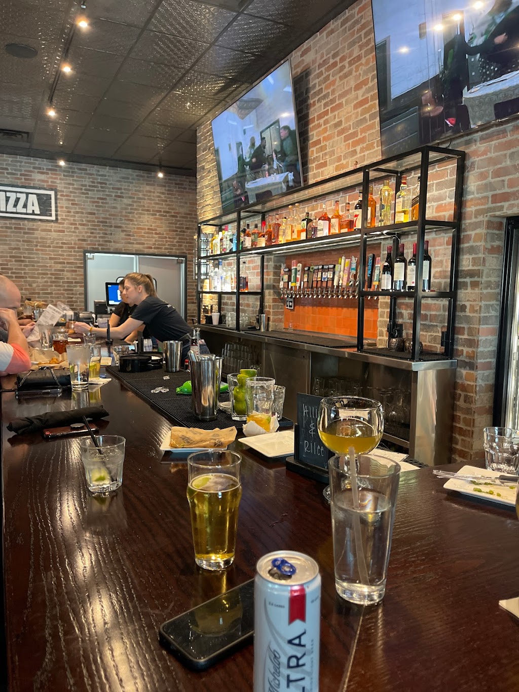 Bricktown Brewery - SW | restaurant | 1630 SW 104th St, Oklahoma City, OK 73170, USA | 4056765771 OR +1 405-676-5771