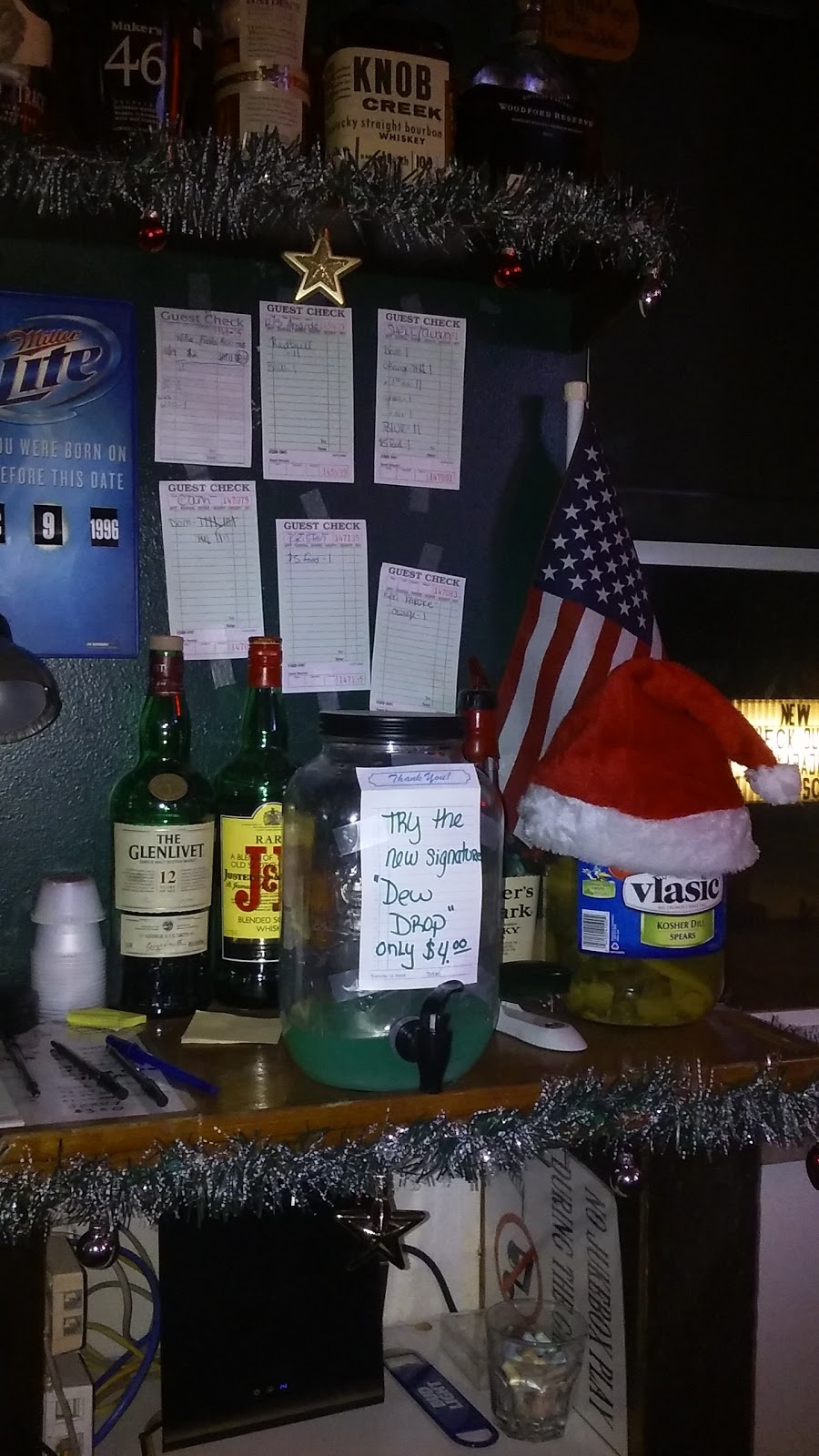 Dew Drop Inn | restaurant | 8956 Harrison Pike, Cleves, OH 45002, USA | 5133531854 OR +1 513-353-1854