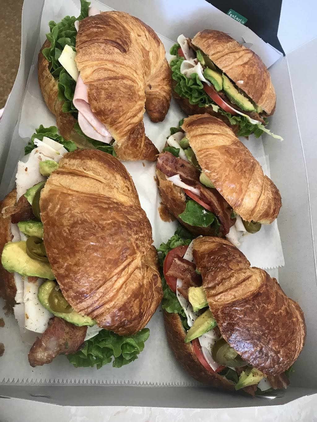 Super Star Donuts | bakery | 1050 Kendall Dr # B, San Bernardino, CA 92407, USA | 9098837571 OR +1 909-883-7571