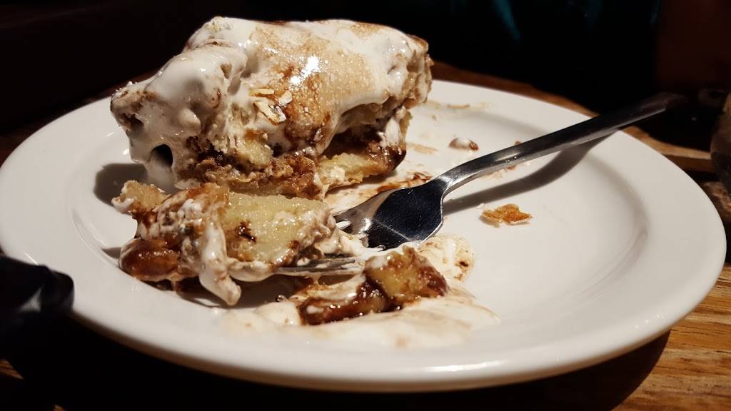 The Yard | restaurant | 670 Chauvet Dr, Pittsburgh, PA 15275, USA | 4124896763 OR +1 412-489-6763