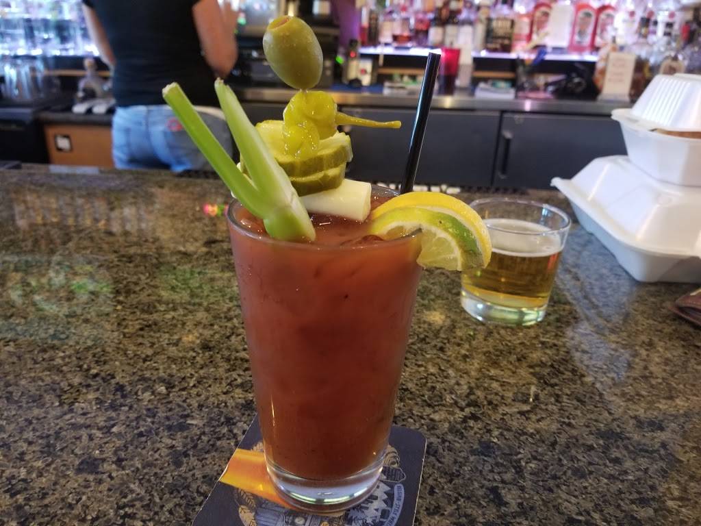 Lakeside Pub & Grill | restaurant | 4671 South S Lake Dr, Cudahy, WI 53110, USA | 4142128090 OR +1 414-212-8090