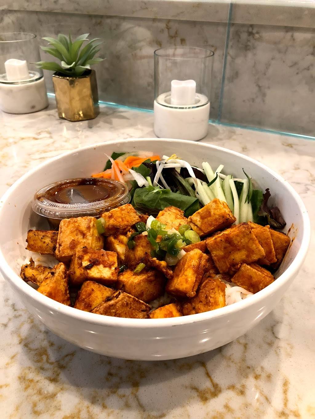 DUA Vietnamese | restaurant | 77 12th st NE 30309 Entrance on, Crescent Ave NE Suite 6B, Atlanta, GA 30309, USA | 4042544440 OR +1 404-254-4440