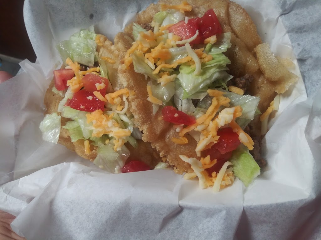 Snack Shack | restaurant | 1131 SE Military Dr, San Antonio, TX 78214, USA | 2108279275 OR +1 210-827-9275