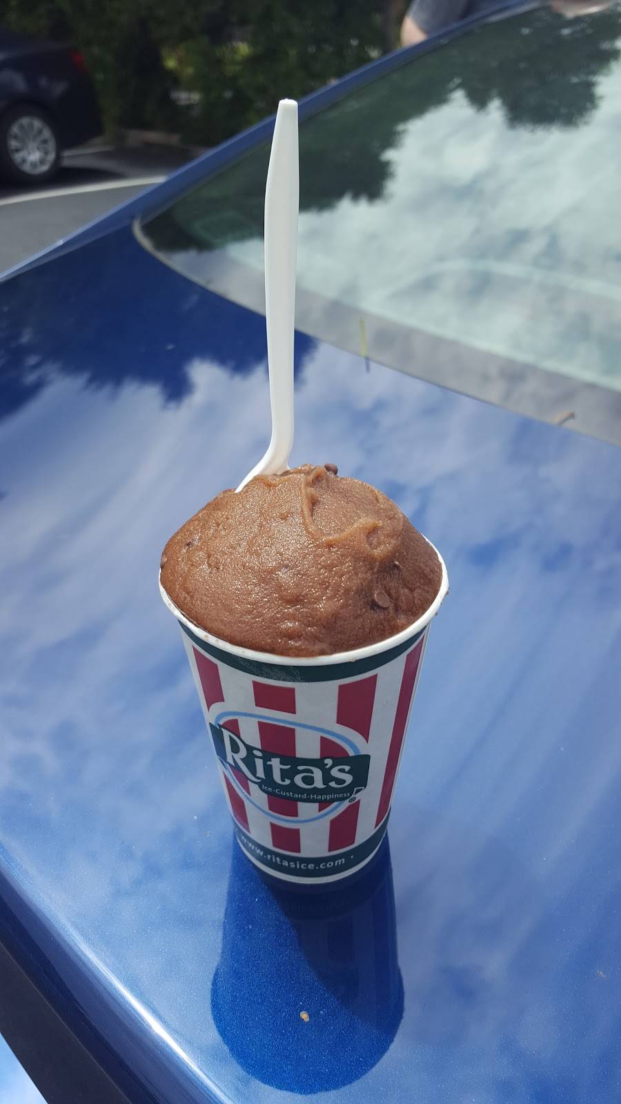 Ritas Italian Ice & Frozen Custard | restaurant | 220 N Providence Rd, Media, PA 19063, USA | 6105662283 OR +1 610-566-2283