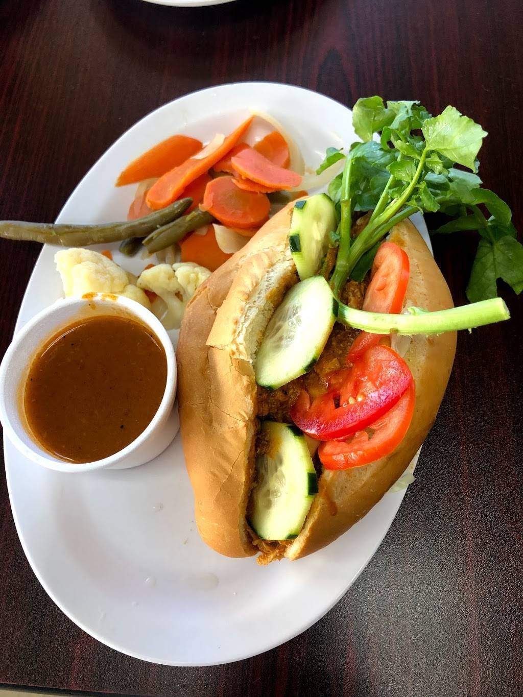 JJs Kitchen | restaurant | 4422 W Imperial Hwy, Inglewood, CA 90304, USA | 3104121000 OR +1 310-412-1000