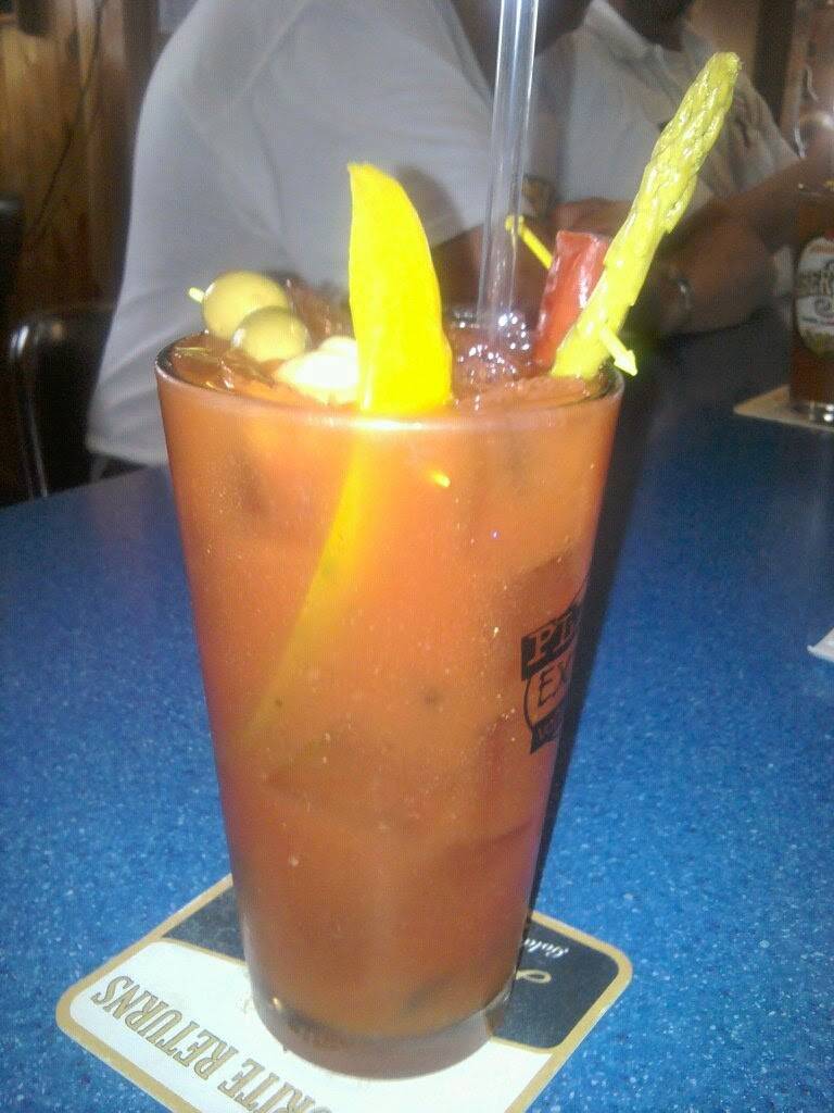 Porkys Pub | restaurant | 701 Main St, Ridgeway, WI 53582, USA | 6089249011 OR +1 608-924-9011