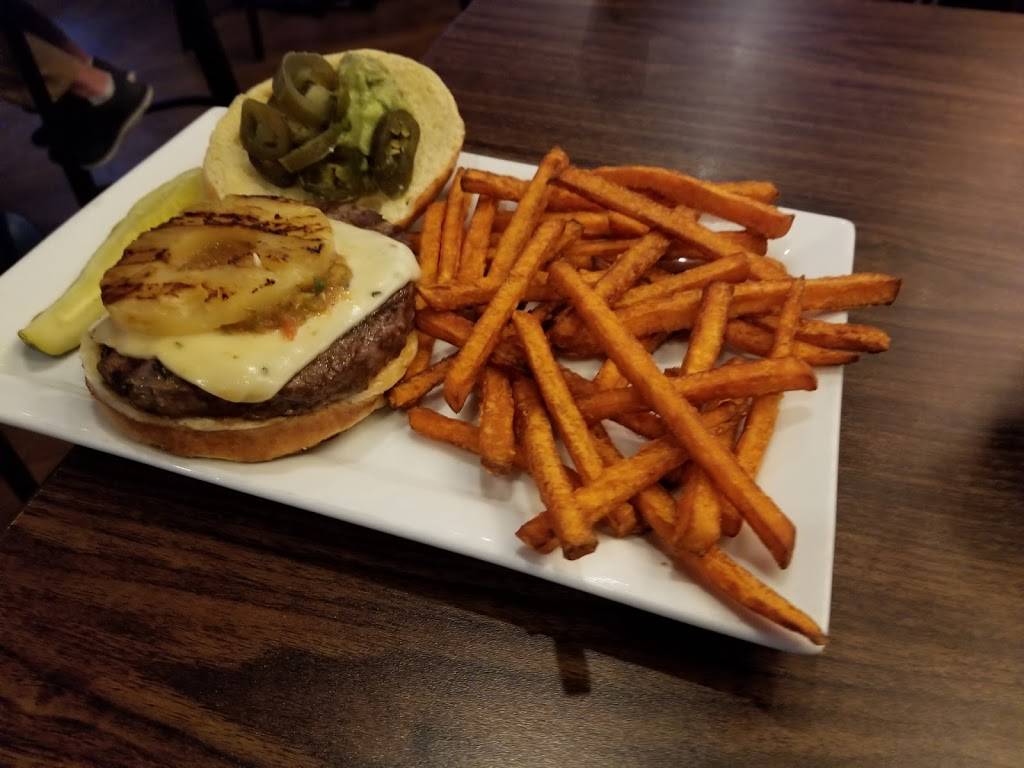 At Work Sports Bar & Grill | restaurant | 1190 E Higgins Rd, Elk Grove Village, IL 60007, USA | 8478719490 OR +1 847-871-9490