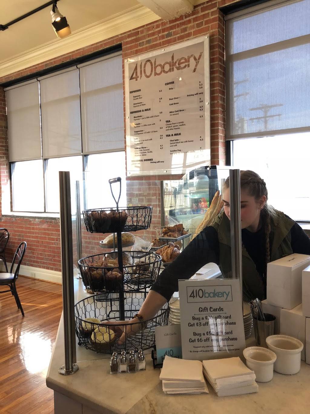 410 Bakery | bakery | 140 E Main St, New Albany, IN 47150, USA | 8129469410 OR +1 812-946-9410