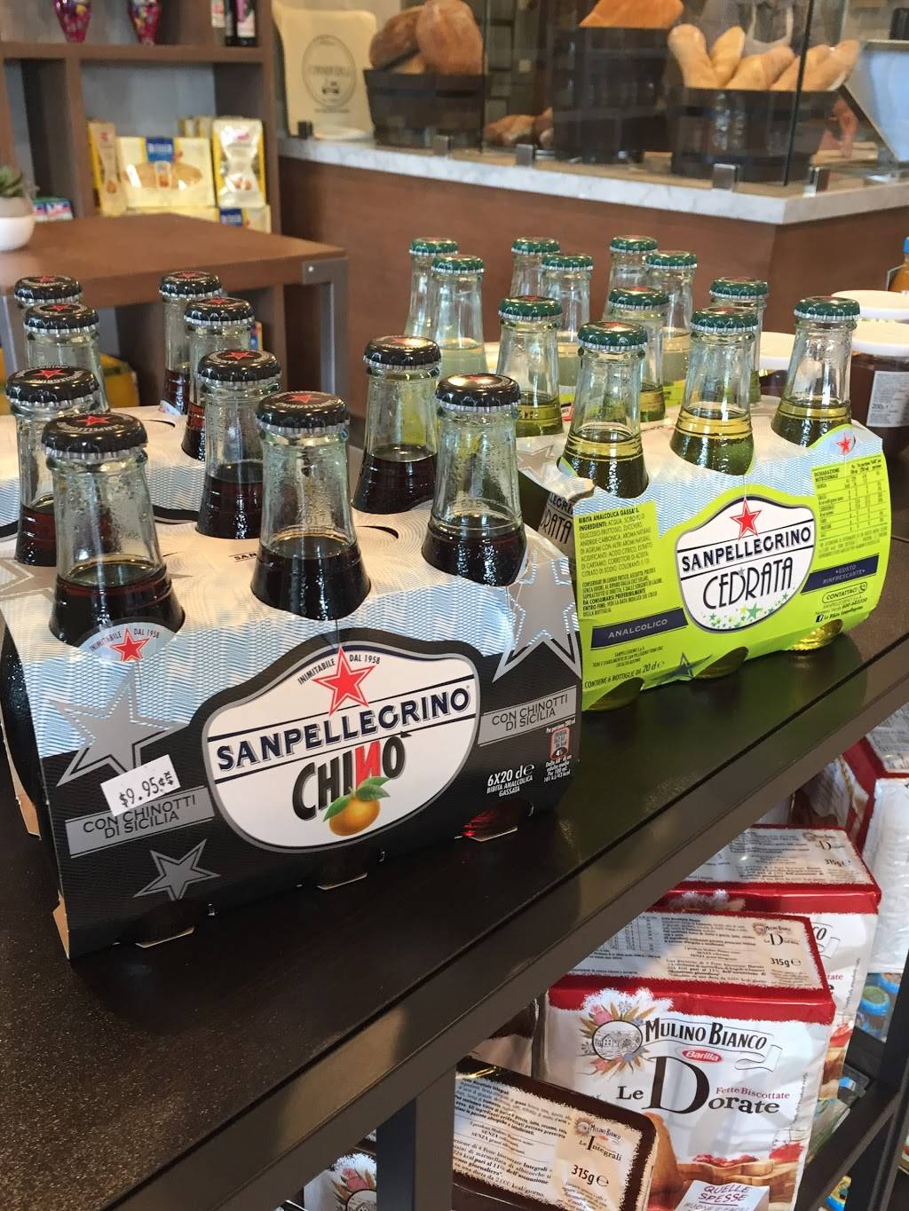 Italian Corner Deli by Massimo | restaurant | 6374 Main St, Trumbull, CT 06611, USA | 2038805890 OR +1 203-880-5890