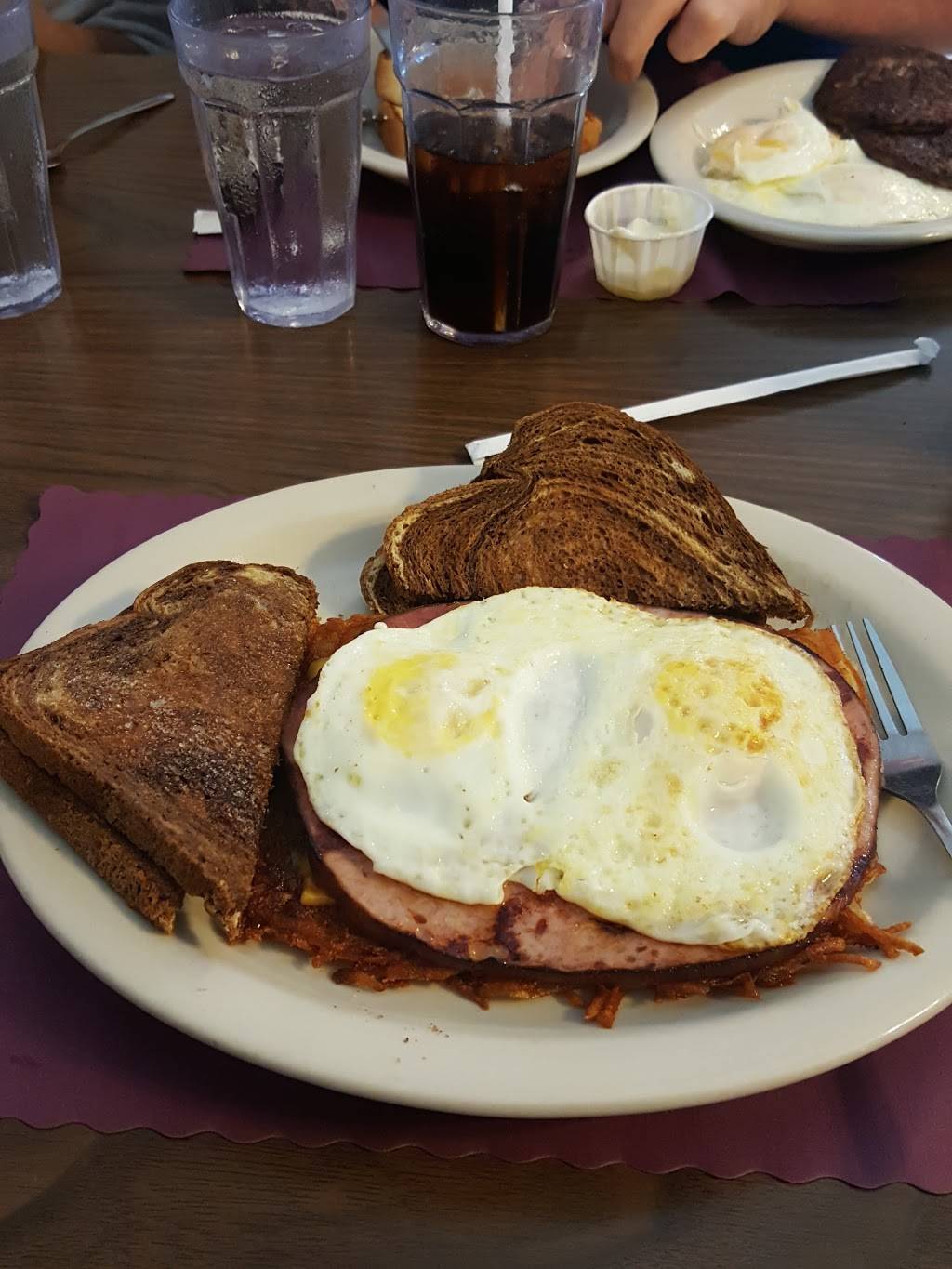 Wendys Place | restaurant | 749 US-53 BUS, Minong, WI 54859, USA | 7154664334 OR +1 715-466-4334