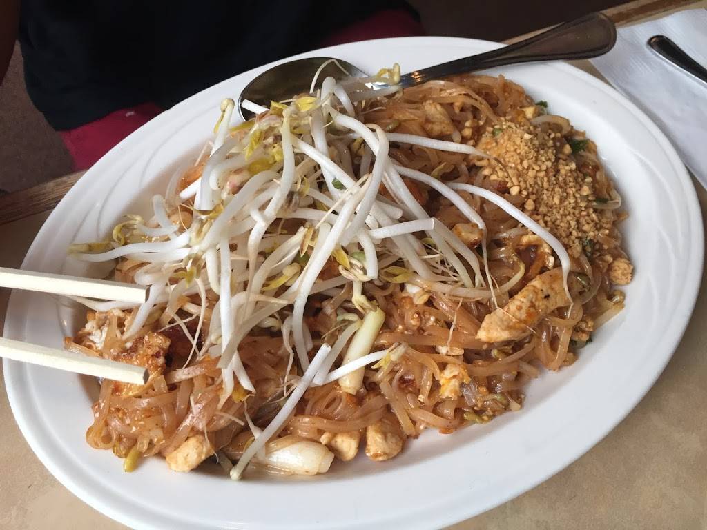 Galanga | restaurant | 1129 Broadway, Tacoma, WA 98402, USA | 2532723393 OR +1 253-272-3393