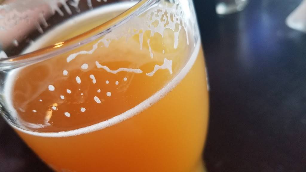 Big Ben | restaurant | 2000 South Blvd #150, Charlotte, NC 28203, USA | 7048179697 OR +1 704-817-9697