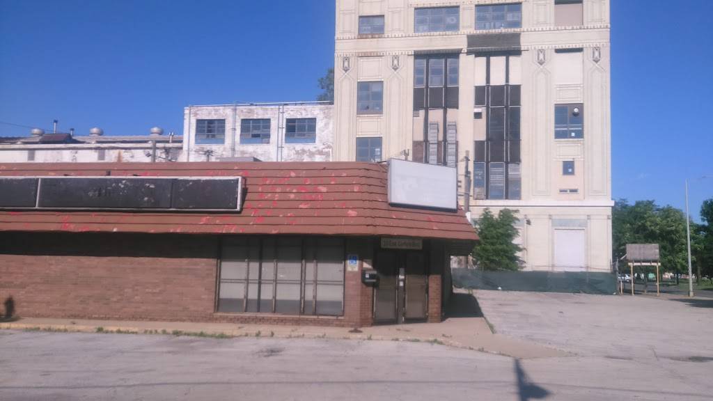 Dunkin Donuts | cafe | 5454 S State St, Chicago, IL 60609, USA | 7735586695 OR +1 773-558-6695