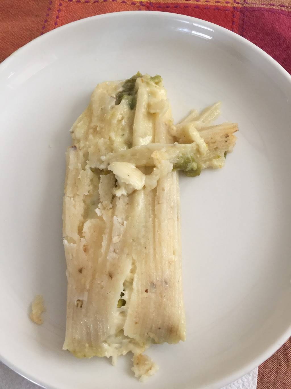 Gussies Tamales & Bakery | bakery | 2200 N Piedras St, El Paso, TX 79930, USA | 9155668209 OR +1 915-566-8209