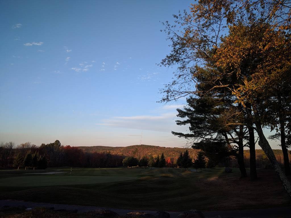 The Meadows Golf Club | restaurant | 495 Huntington Hill Rd, Litchfield, ME 04350, USA | 2072683000 OR +1 207-268-3000