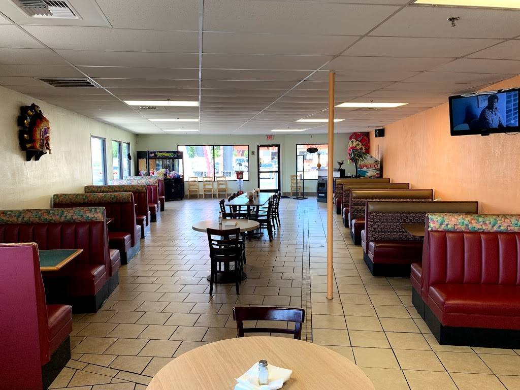 El Tlahualil | restaurant | 1277 V St, Merced, CA 95341, USA | 2092339124 OR +1 209-233-9124