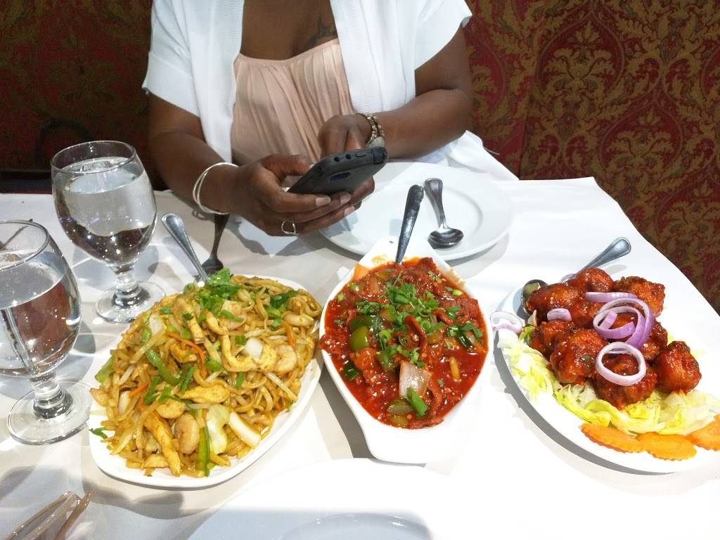 Gurus Chilli Chinese Cuisine | restaurant | 8917 The Gore Rd, Brampton, ON L6P 2L1, Canada | 9057940995 OR +1 905-794-0995