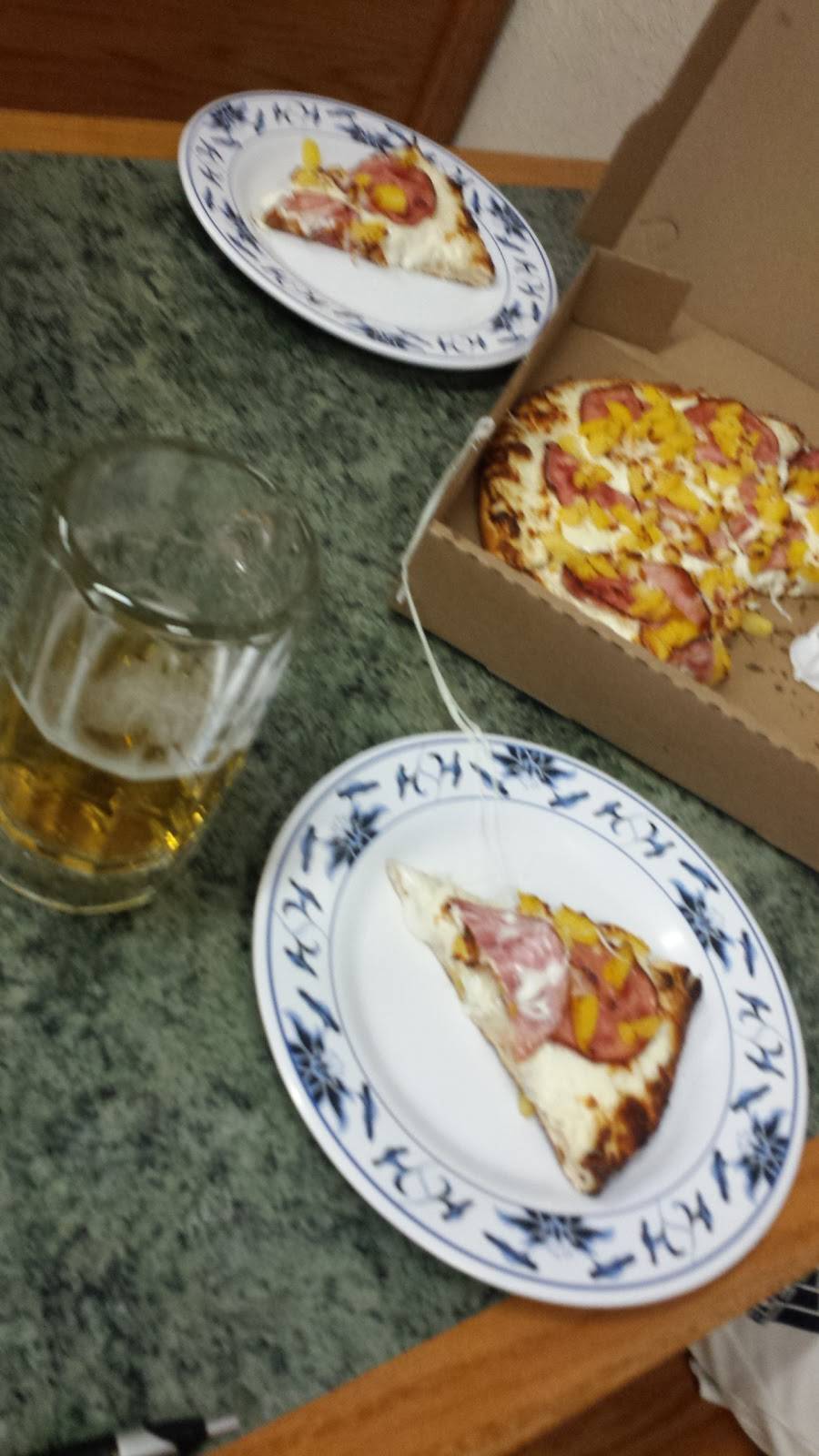 Terrys Pizzeria & Grill | restaurant | 6274 CA-193, Georgetown, CA 95634, USA | 5303331213 OR +1 530-333-1213