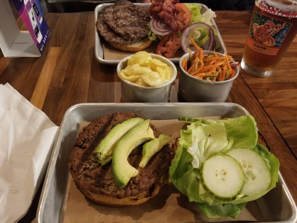 RBQ | restaurant | 97-20 Rockaway Beach Blvd, Far Rockaway, NY 11693, USA | 7183187427 OR +1 718-318-7427