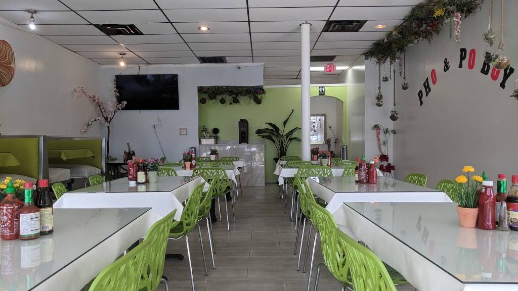Pho & Po Boy | restaurant | 1827 SW Green Oaks Blvd #149, Arlington, TX 76017, USA | 8175332599 OR +1 817-533-2599