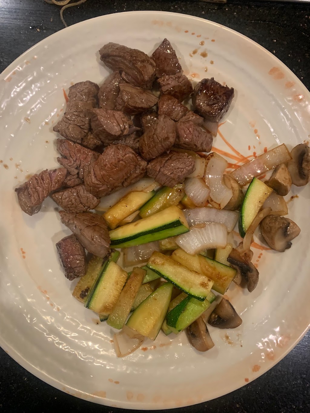 Koi Japansese Steakhouse & Sushi | restaurant | 10649 State St, Sandy, UT 84070, USA | 8015236022 OR +1 801-523-6022