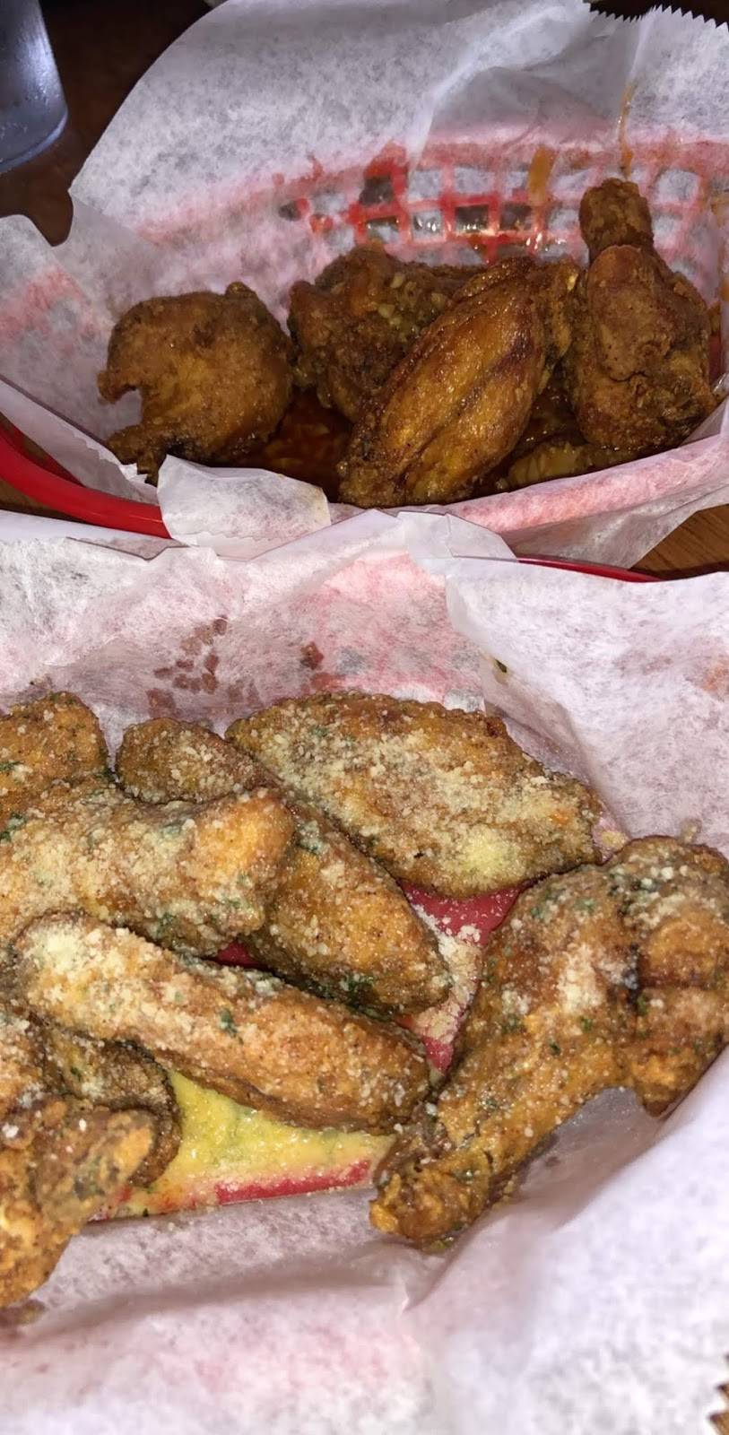 Reel Seafood & Wings | restaurant | 5425 Hwy 6 #b400, Missouri City, TX 77459, USA | 8329871492 OR +1 832-987-1492