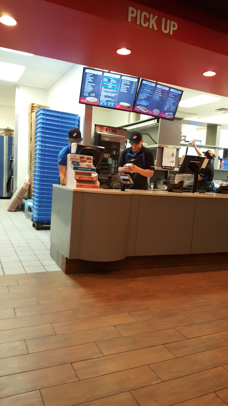 Dominos Pizza | meal delivery | 422 N Imperial Ave, El Centro, CA 92243, USA | 7603538100 OR +1 760-353-8100