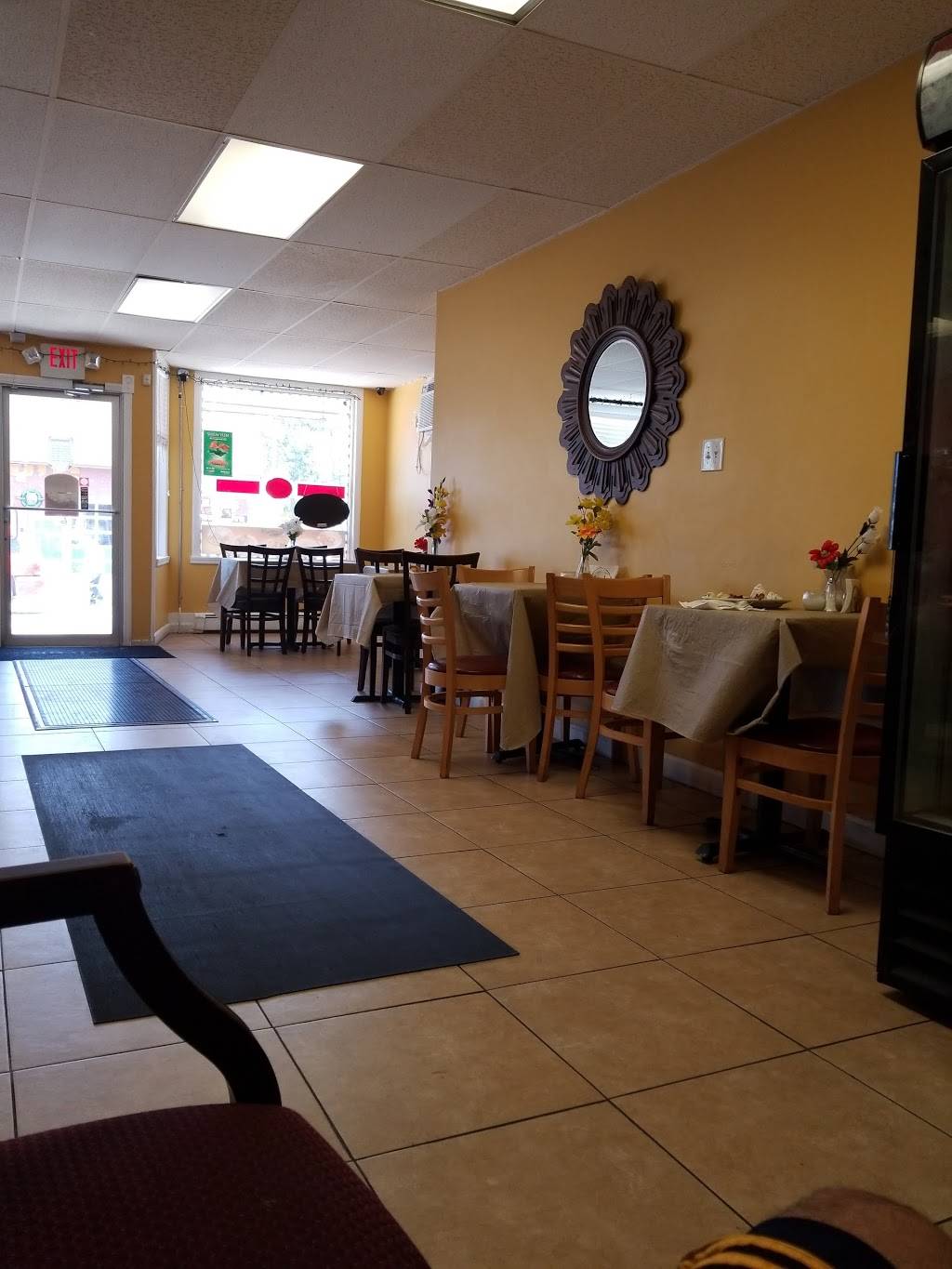 Carmens Restaurant | restaurant | 68 Georges Rd, New Brunswick, NJ 08901, USA | 7323259999 OR +1 732-325-9999