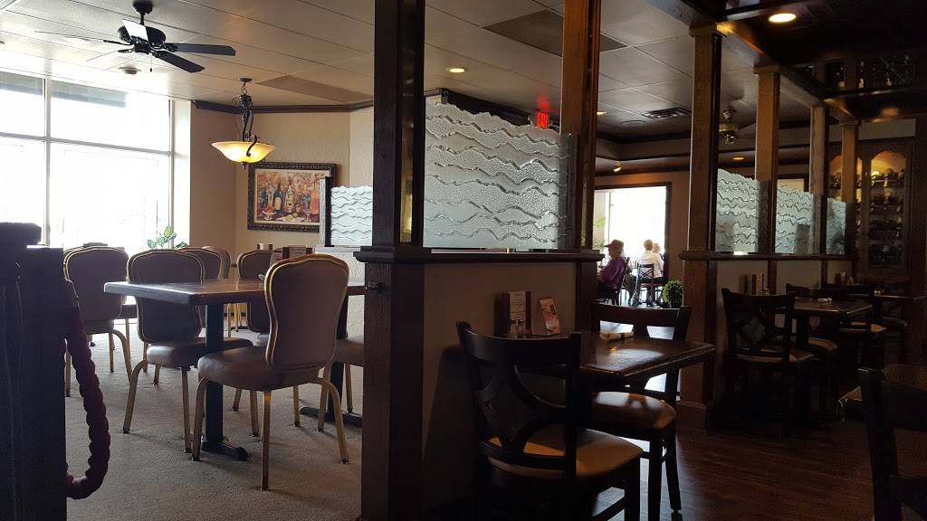 Antonios Pizza And Spaghetti | restaurant | 7401 W Ridgewood Dr, Parma, OH 44129, USA | 4408862511 OR +1 440-886-2511