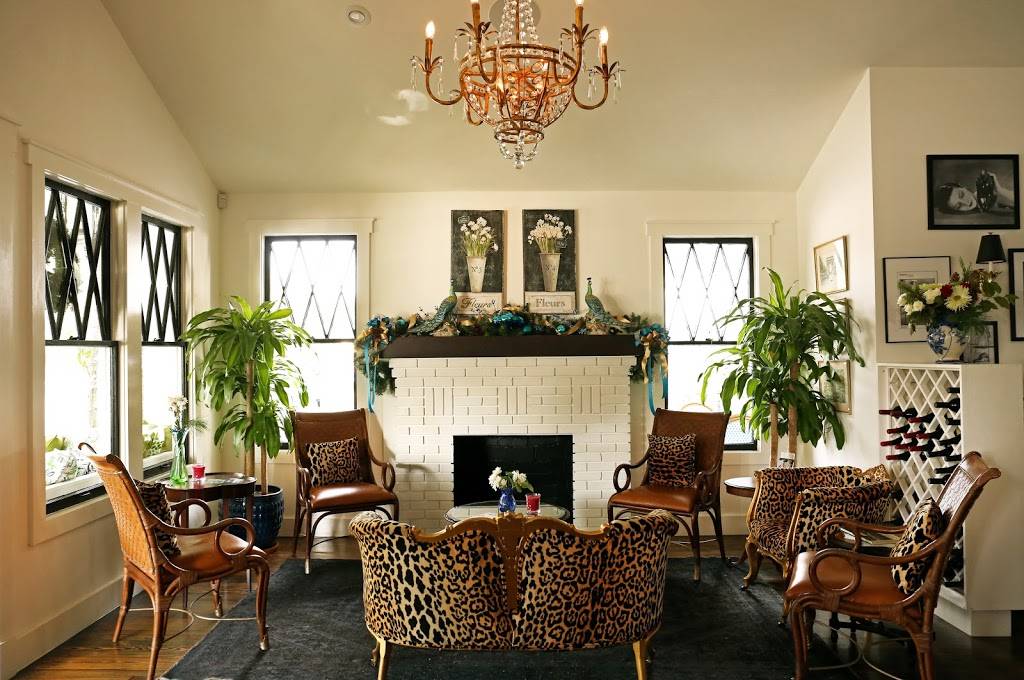 The Left Bank Bistro | restaurant | 1225 Dr M.L.K. Jr St N, St. Petersburg, FL 33701, USA | 7272561691 OR +1 727-256-1691