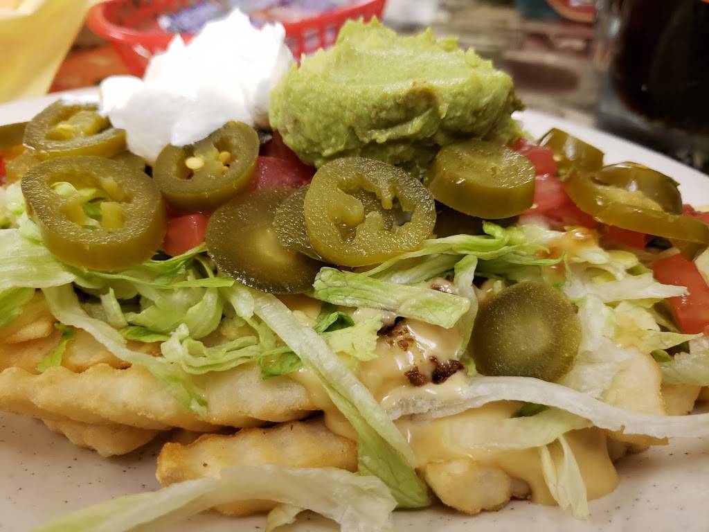 K N Root Beer Drive In | restaurant | 1108 Cypress St, Graham, TX 76450, USA | 9405492247 OR +1 940-549-2247