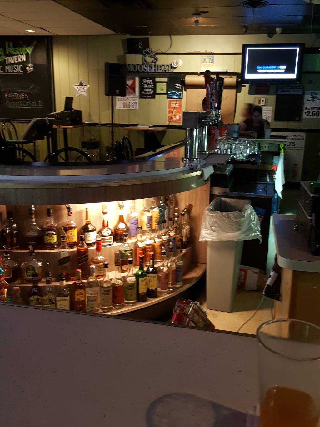 Happy Hour Tavern | restaurant | 929 Veteran Hwy, Levittown, PA 19056, USA | 2157577728 OR +1 215-757-7728