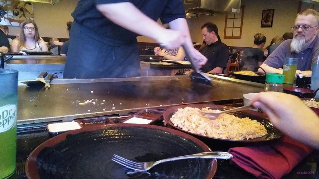 Fujis House | restaurant | 3373 Princeton Rd # 123, Hamilton, OH 45011, USA | 5138442600 OR +1 513-844-2600