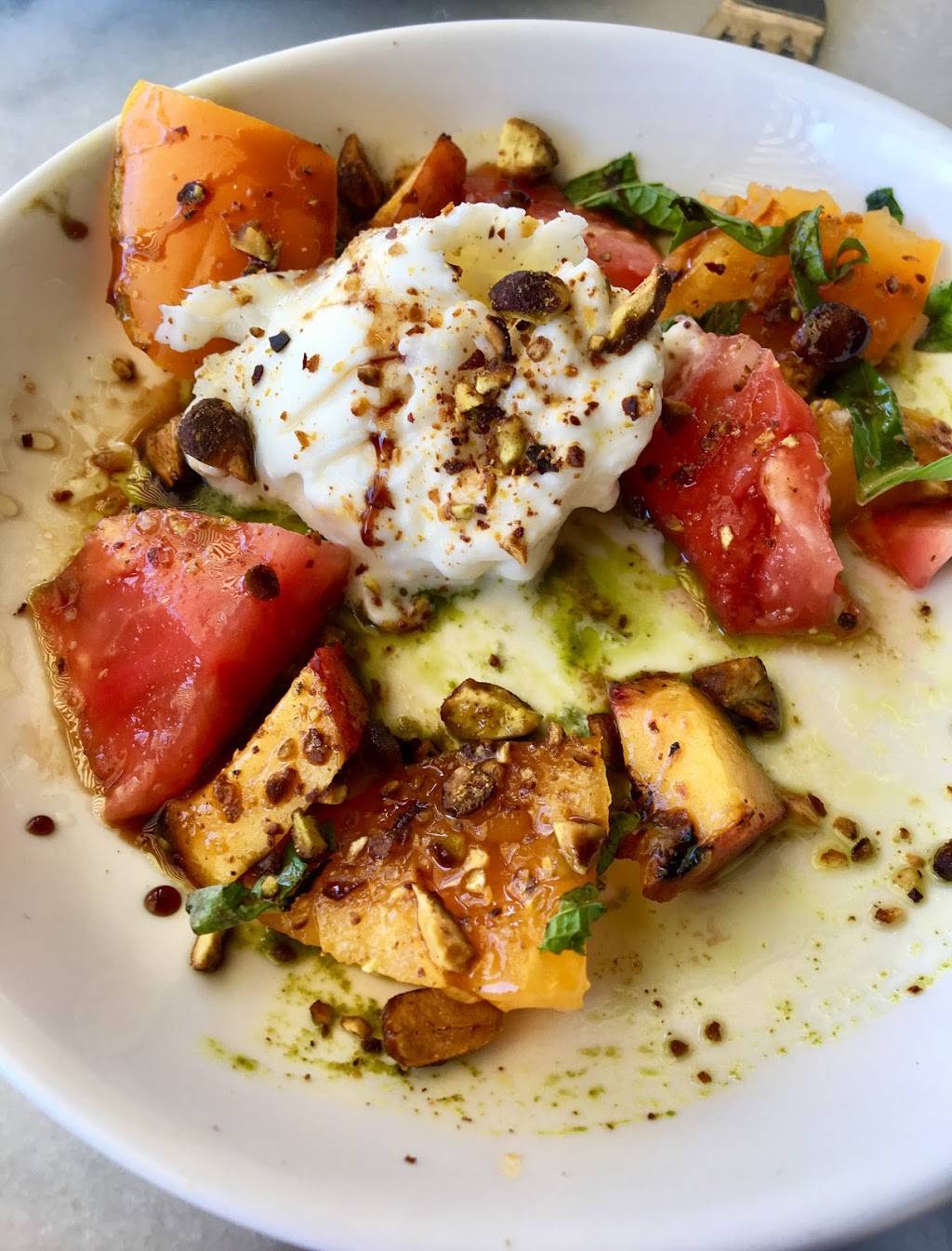 Mix Mix Kitchen Bar | restaurant | 300 N Main St, Santa Ana, CA 92701, USA | 7148365158 OR +1 714-836-5158