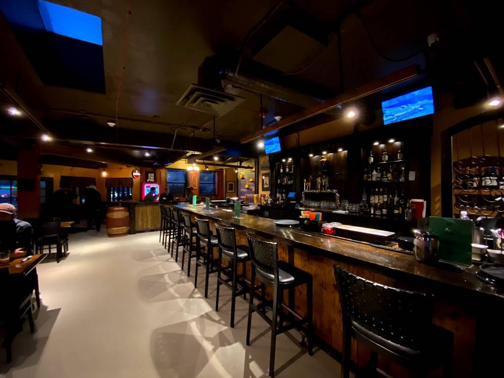 St. James Gate | restaurant | 21025 Hwy 99, Lynnwood, WA 98036, USA | 4255820595 OR +1 425-582-0595