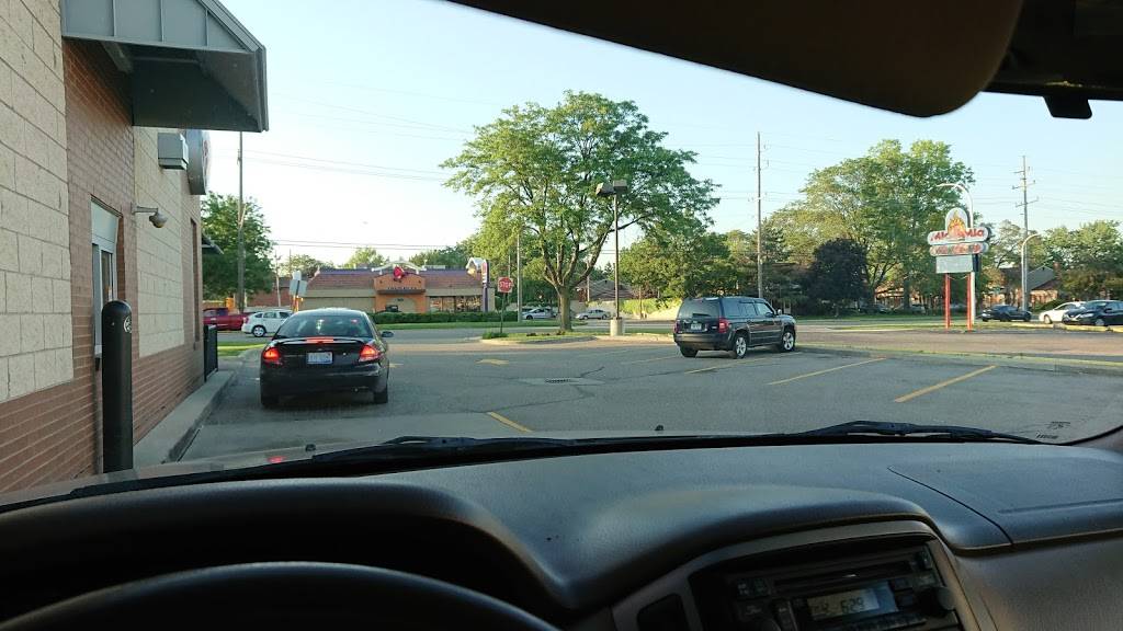 Burger King | restaurant | 1540 East 12 Mile Road, Madison Heights, MI 48071, USA | 2482346378 OR +1 248-234-6378