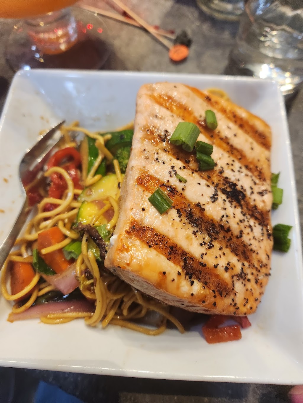 Shi Sushi and spirits | restaurant | 521 Main St, Caldwell, ID 83605, USA | 2084536407 OR +1 208-453-6407