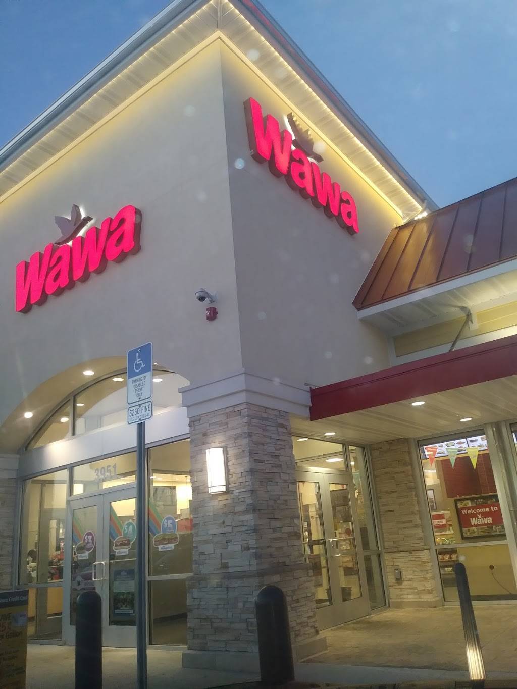 Wawa | cafe | 3951 Central Florida Pkwy, Orlando, FL 32837, USA | 3212578121 OR +1 321-257-8121