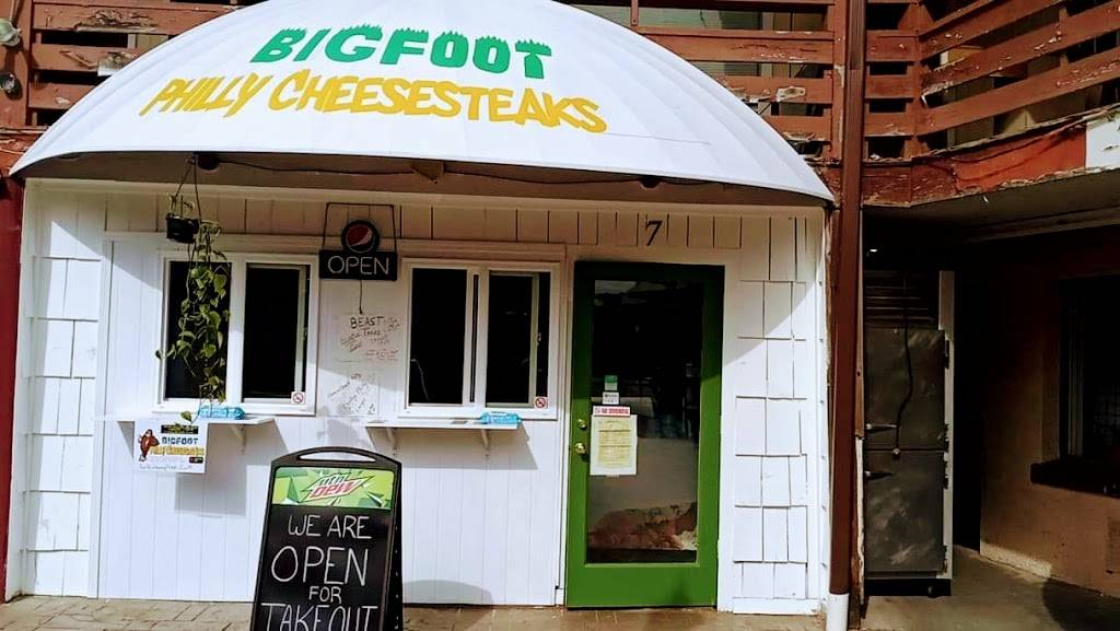 Bigfoot Philly Cheesesteaks | restaurant | 745 Parkway Suite 7, Gatlinburg, TN 37738, USA | 2677888961 OR +1 267-788-8961