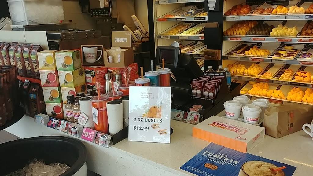 Dunkin | bakery | 30125 S Dixie Hwy, Homestead, FL 33033, USA | 3052425000 OR +1 305-242-5000