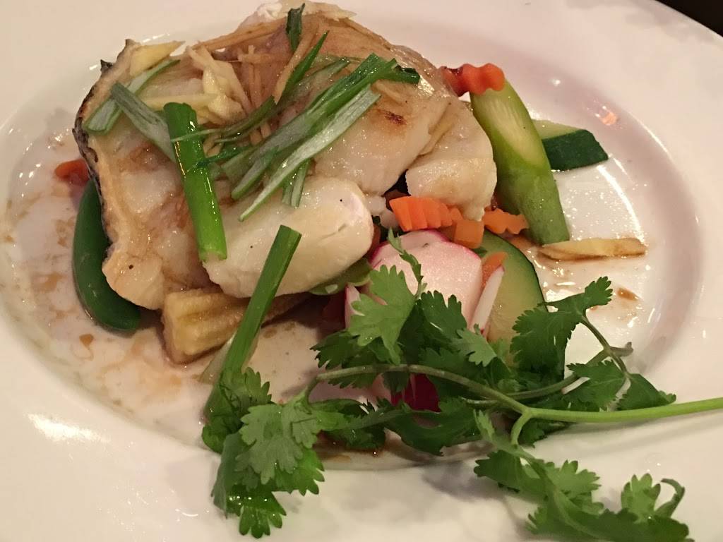 Kiraku | restaurant | 1948 Williamsbridge Rd, Bronx, NY 10461, USA | 7183798866 OR +1 718-379-8866